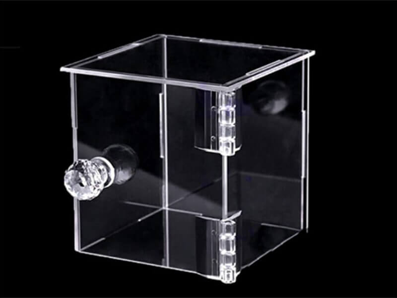 Acrylic box with lock